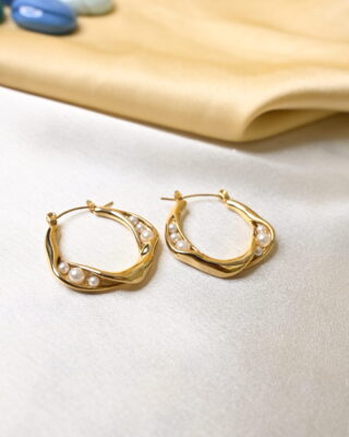 Regular Pearl Hoops