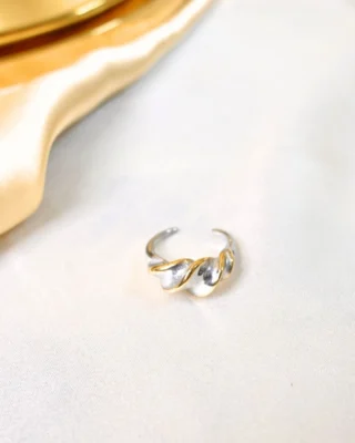 Dualtone Twisted Band