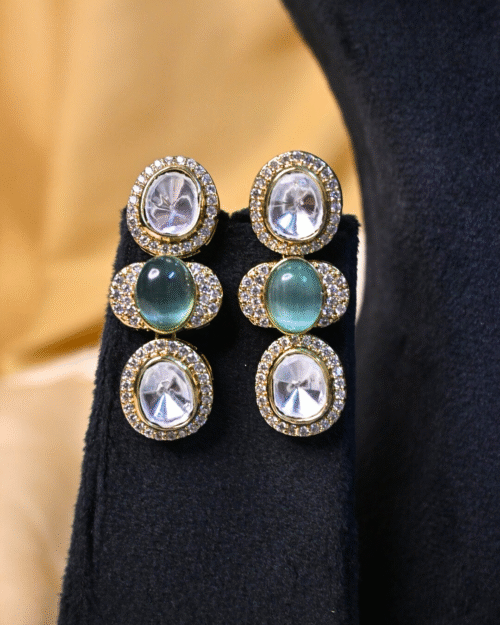 Noor-e-Pista Kundan set - Image 2