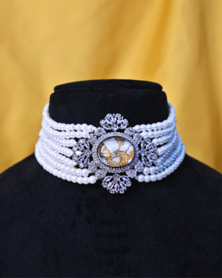 Ivory Gleam Choker
