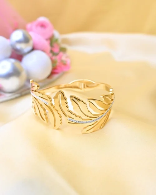 Evoque Leaf Bracelet - Image 2