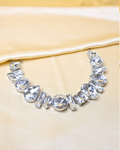 Crystal Gleam Neckpiece - Image 2
