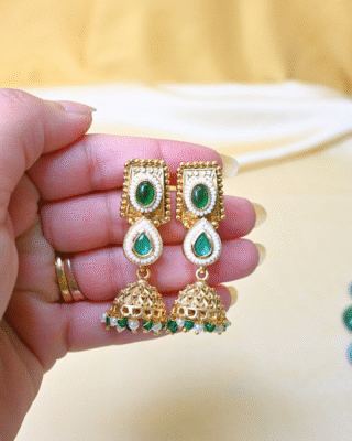 kundan embedded earings