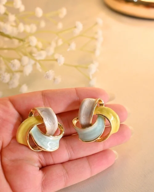 Bloom Bend Earings- Yellow - Image 2