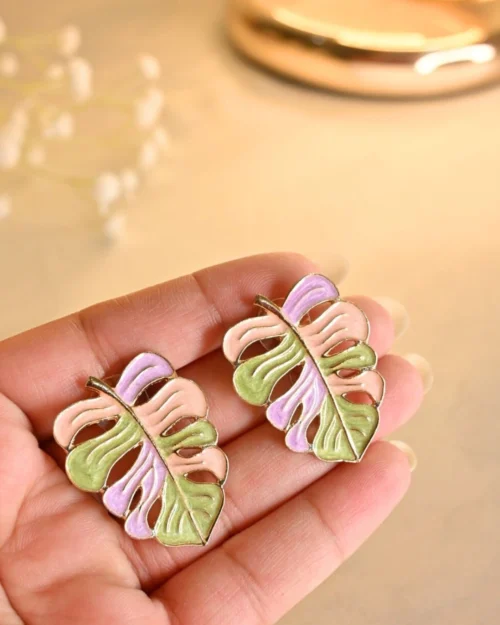 Breeze Leaf Earings-Green - Image 2