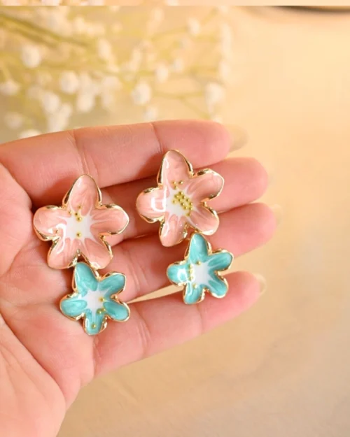 Peony Double Whirl Earings - Image 2