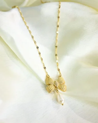 Bow Pearl Pendant